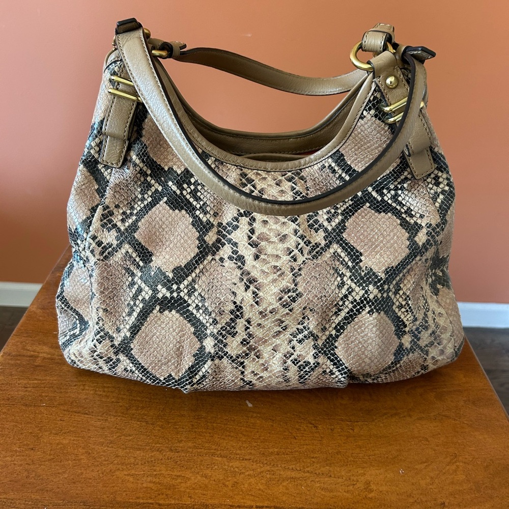 COACH tan and black snakeskin leather hobo bag - Picture 6 of 14